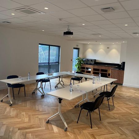 Holiday Inn Dijon Sud - Longvic By Ihg Eksteriør billede