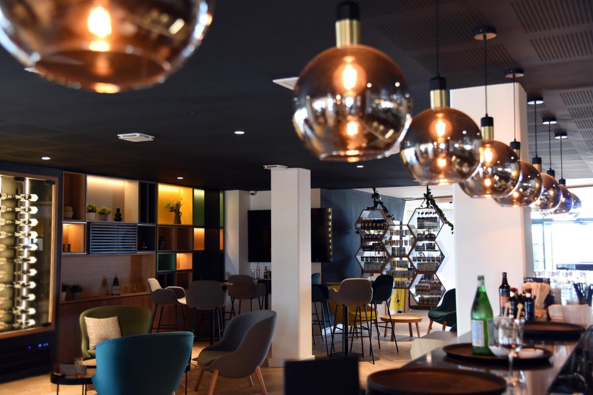 Holiday Inn Dijon Sud - Longvic By Ihg Eksteriør billede