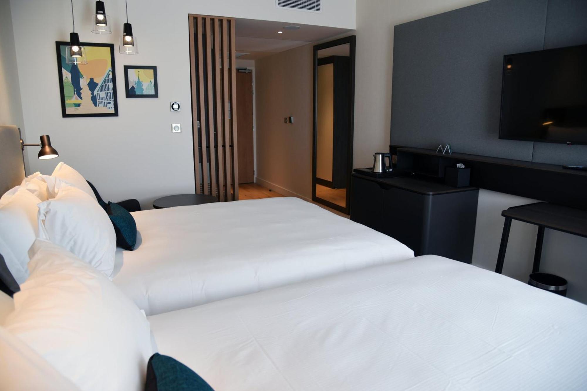 Holiday Inn Dijon Sud - Longvic By Ihg Eksteriør billede